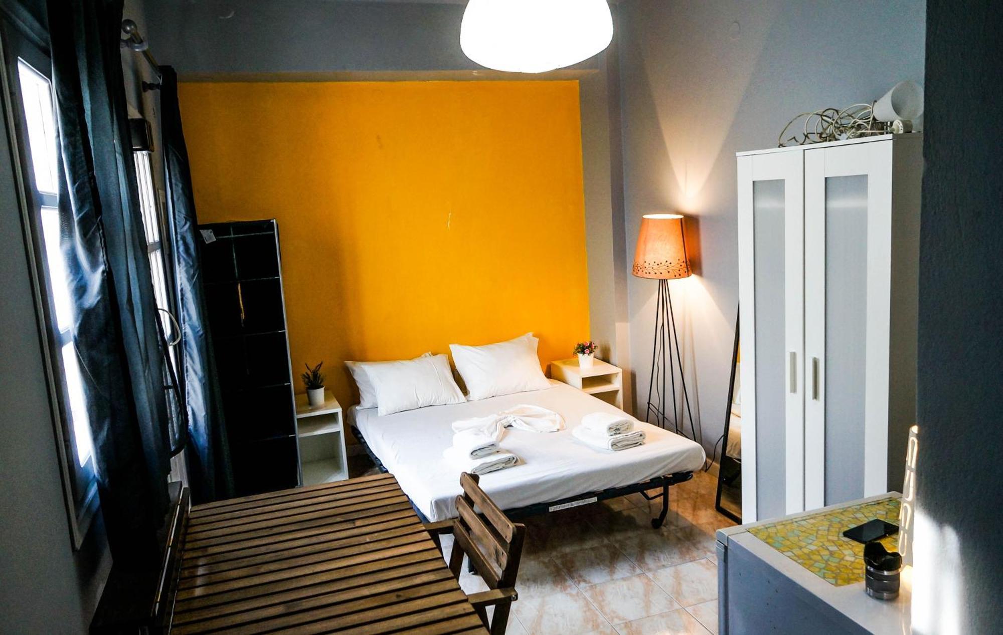 Fira Central Apartments With Veranda Phòng bức ảnh